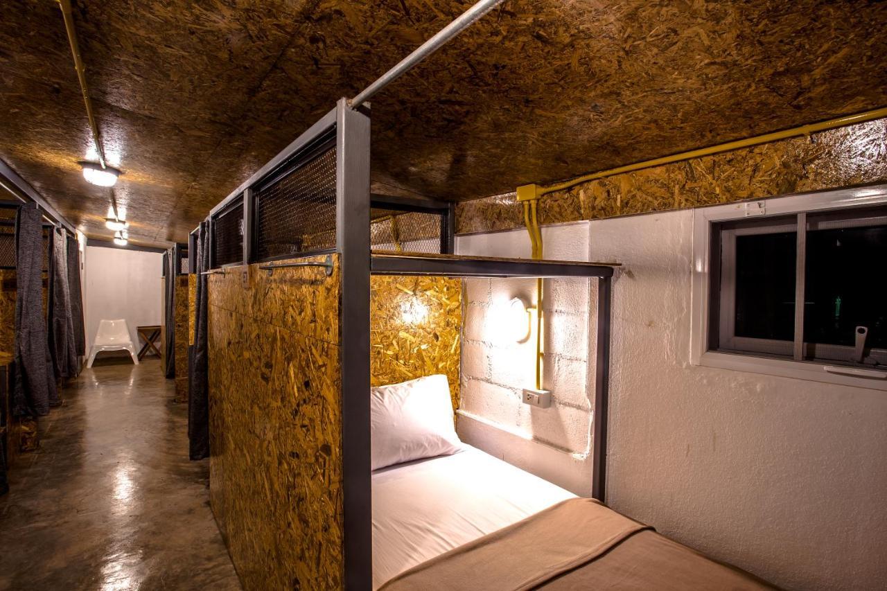 Loft Hostel Тау Экстерьер фото